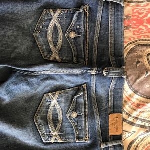 Abercrombie & Fitch Women’s ripped  Jeans